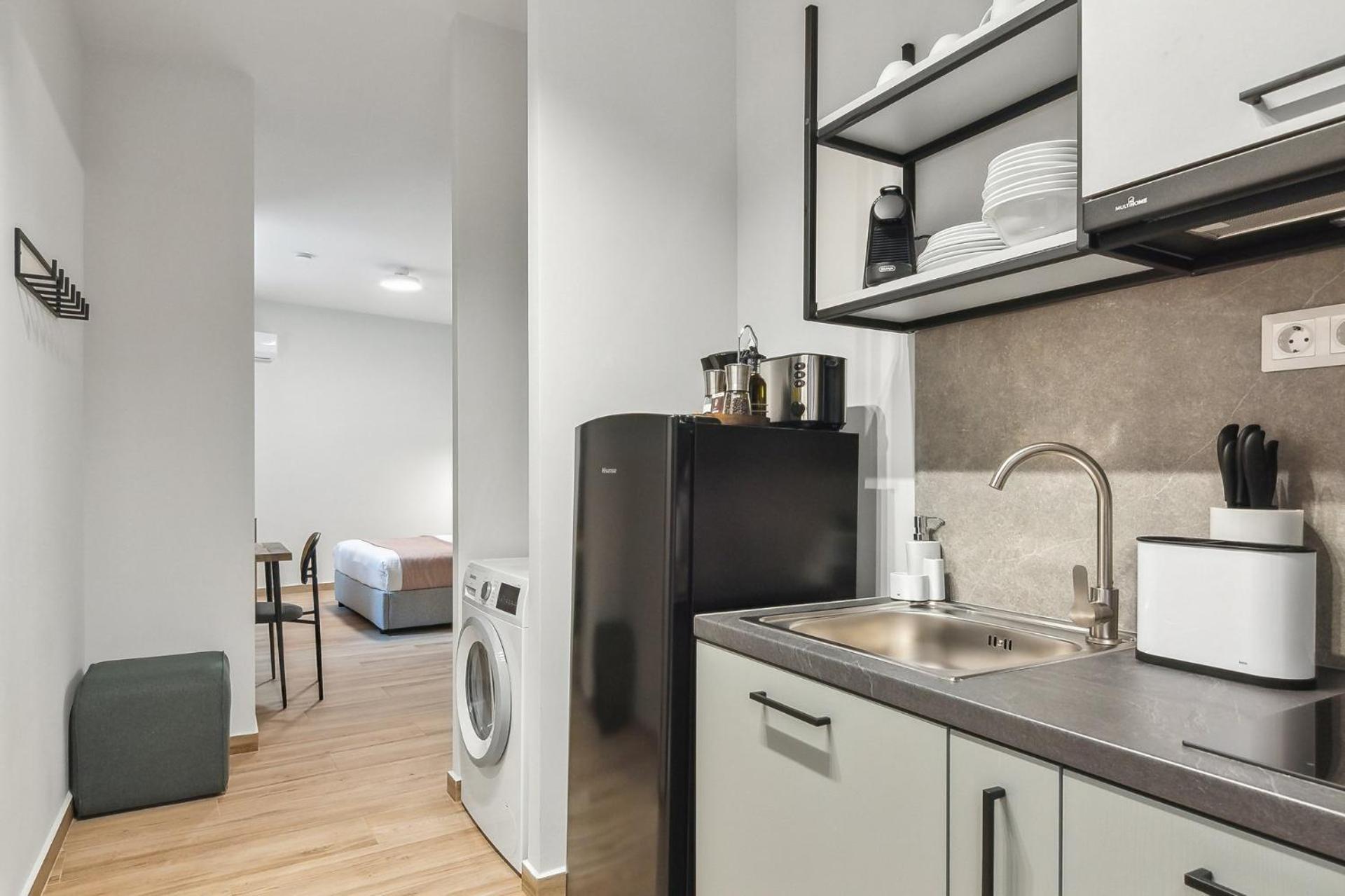 Limehome Athens Solonos City Center Habitación foto